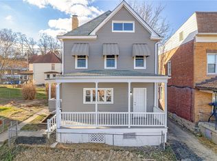 1222 Valley St, Mc Kees Rocks, PA 15136