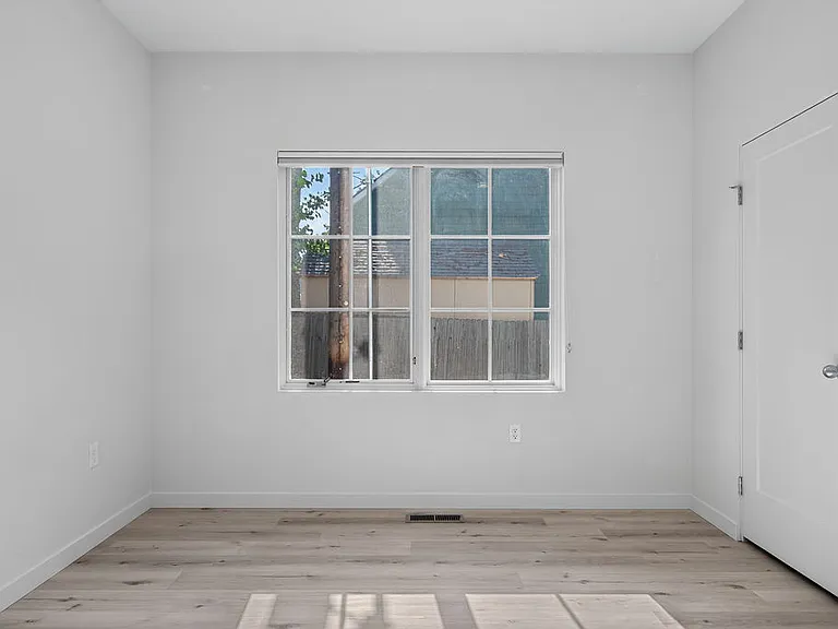 Bedroom #1
