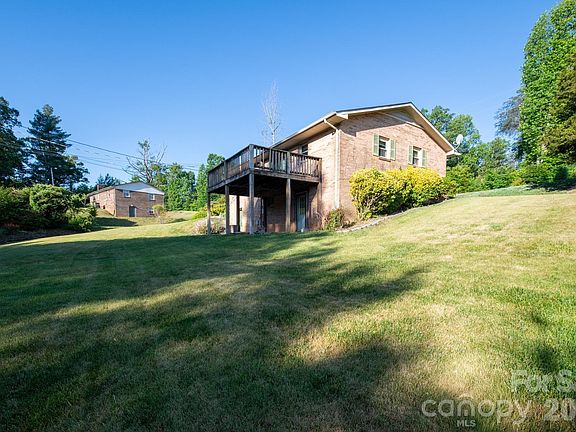5th image of 4024 Piney Rd