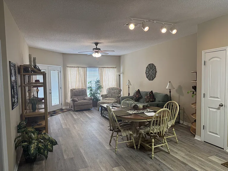 2651 S Juniper St #1 — Photo 4