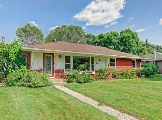 8489 Hale Ave S, Cottage Grove, MN 55016