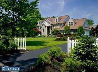 1249 Forrest Hill Dr, Lower Gwynedd, PA 19002