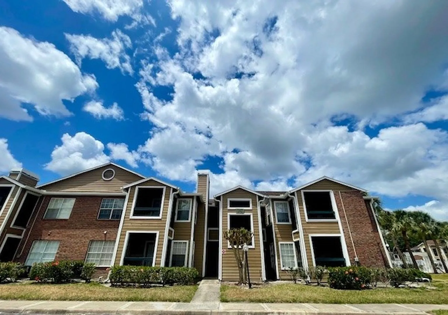 First Floor 1 Bedroom Condo In Orlando Area! — Photo 1