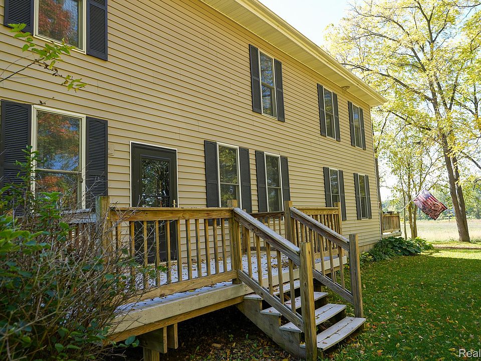 3815 Cramton Rd, photo 3