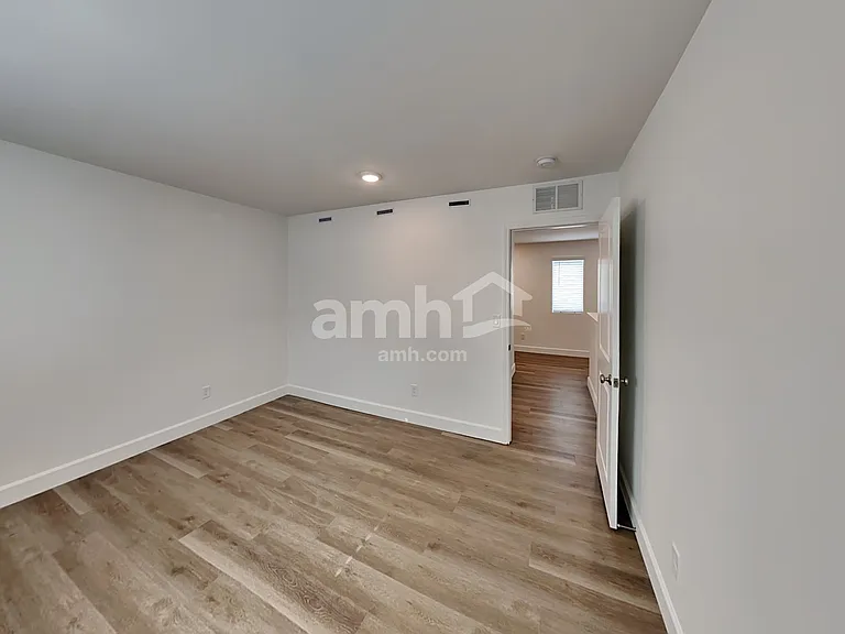 7930 Escolta Ct — Photo 18