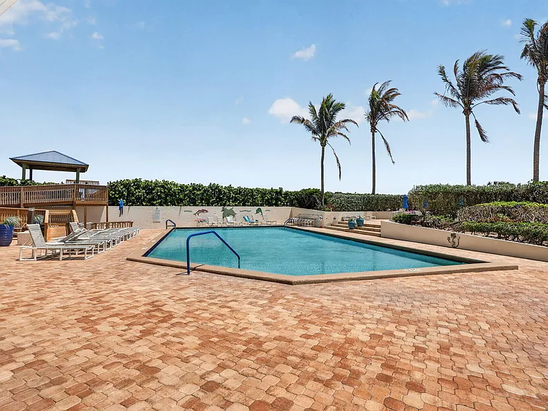 9650 S Ocean Dr #210 — Photo 48