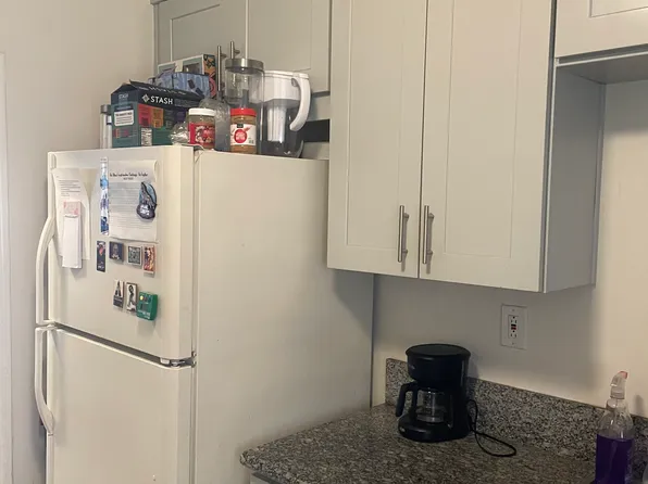 11852 Chandler Blvd APT 4, Valley Village, CA 91607