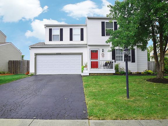 2nd image of 2332 Fernwood Ave