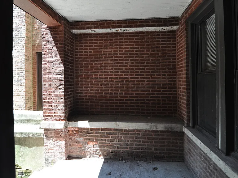 2638 W Iowa St #1R — Photo 12