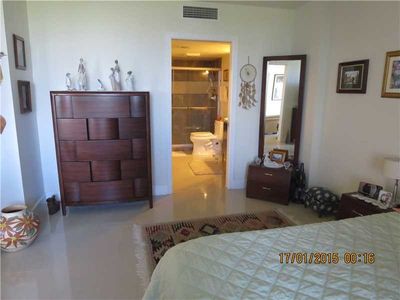 20335 N Country Club Dr APT 1404, Aventura, FL, 33180