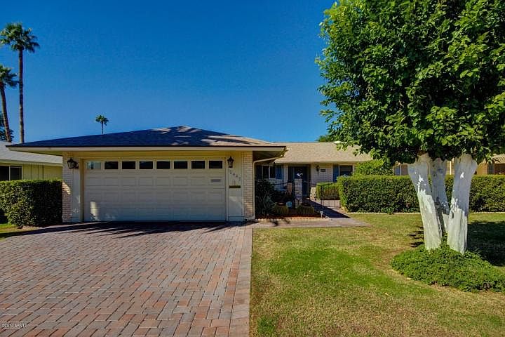 1st image of 10447 W Tropicana Cir