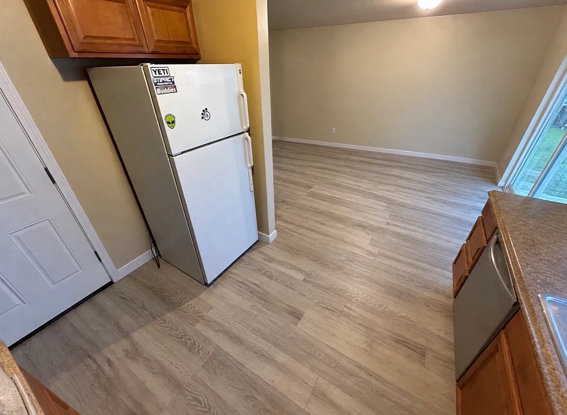 2 bed, 1.5 bath, 1050 sqft, $2,450 — Photo 3