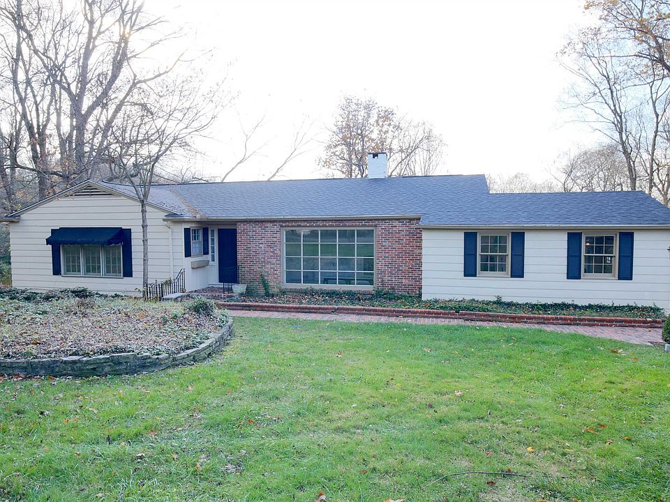 1st image of 1155 Woodlane Dr NE