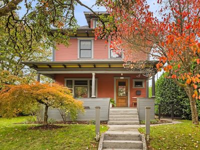 5802 N Syracuse St, Portland, OR, 97203