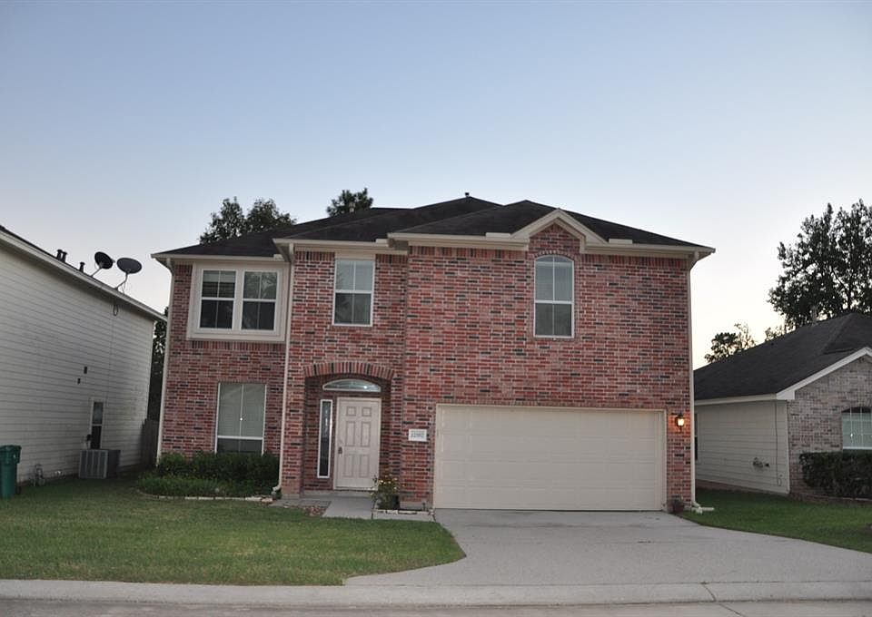 1st image of 12557 Canyon Hill Dr