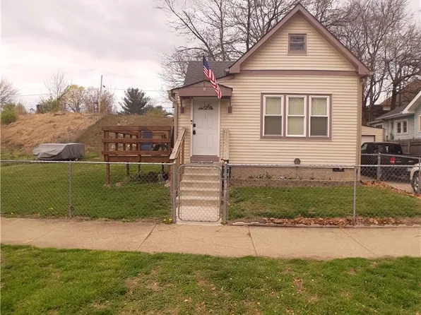 954 E Pleasant Run Parkway North Dr, Indianapolis, IN 46203