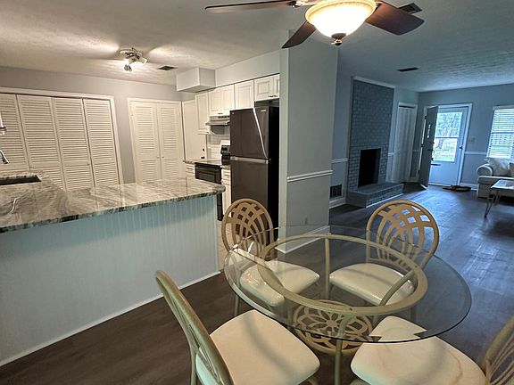5th image of 2729 Scott Mill Ln