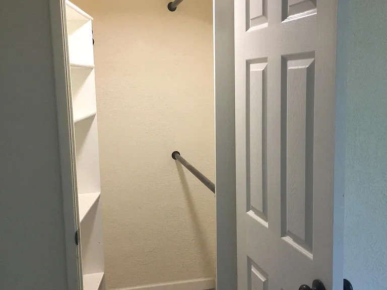 909 E Tuckey Ln #3 — Photo 12