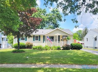 420 Clifton Ave, Findlay, OH 45840