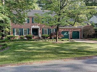 707 Wormley Creek Dr, Yorktown, VA 23692