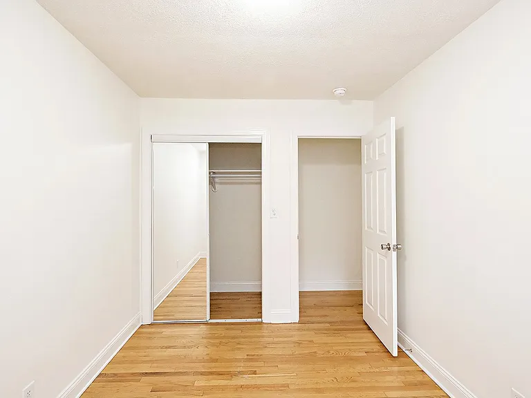 117 Longwood Dr #B — Photo 7