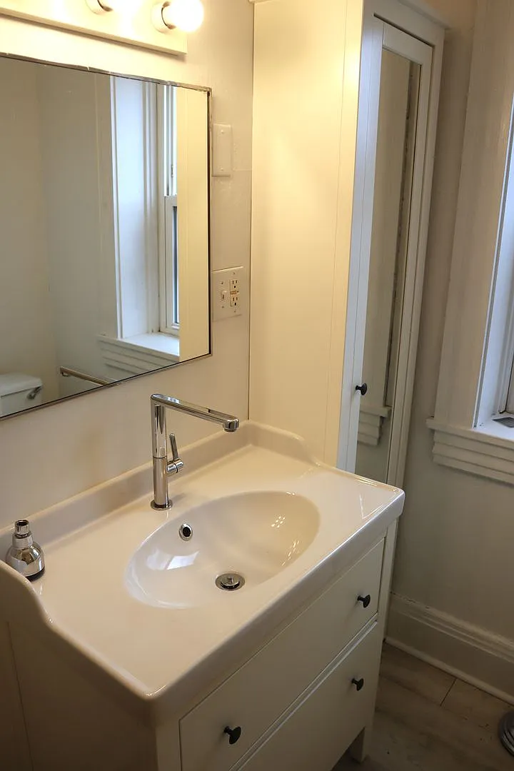 1144 Philadelphia St — Photo 2