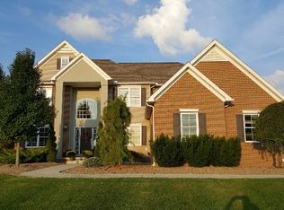 9760 Abbington Dr, Canfield, OH 44406