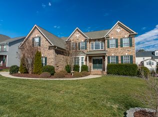 1012 Woodkirk Ln, Matthews, NC 28104