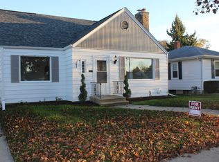 2527 Buchanan Rd, Kenosha, WI 53143