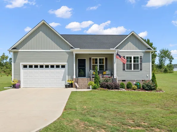 9047 Fox Trot Cir, Middlesex, NC 27557