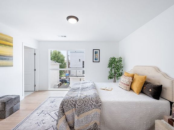 5th image of 7306 Independence Ave