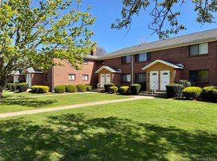64 Hiddink St, Sayville, NY 11782