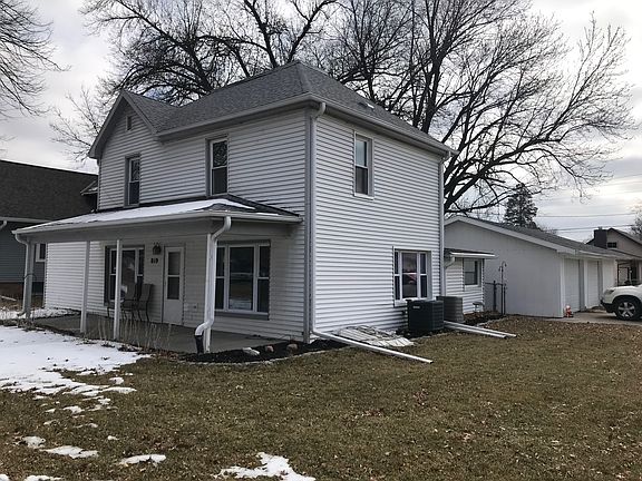 2nd image of 819 1st St