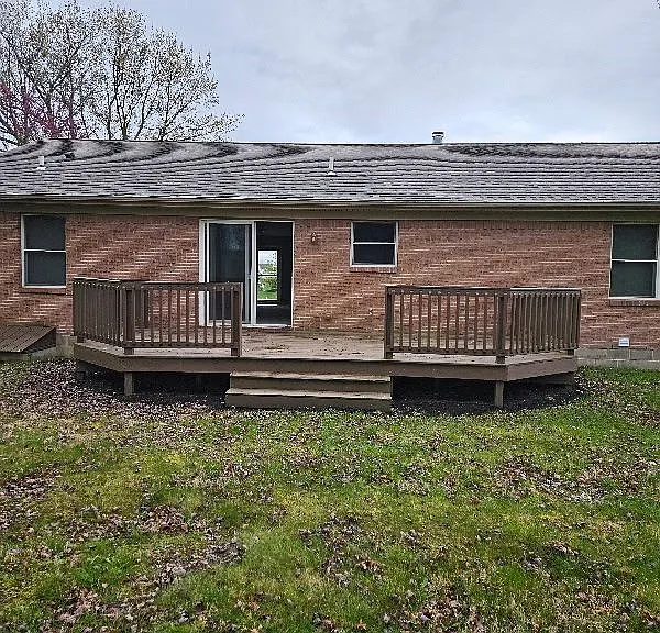 15 Webbshaw Dr — Photo 5