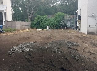 307 Neptune Rd, St Simons Island, GA 31522