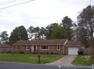 5631 Greenefield Dr N, Portsmouth, VA 23703