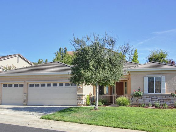 2nd image of 2884 Carradale Dr