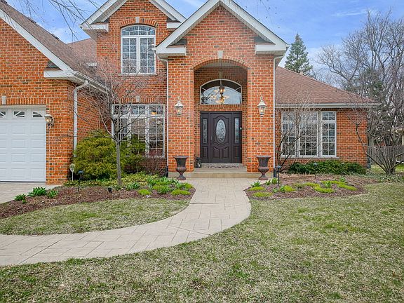 Welcome to 944 Clyde Avenue!