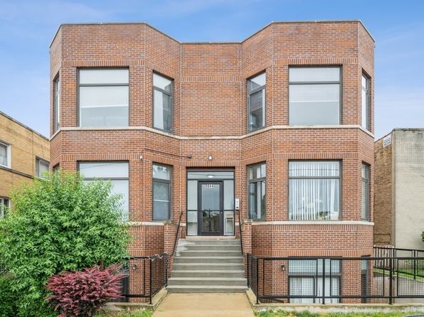 5644 N California Ave #2