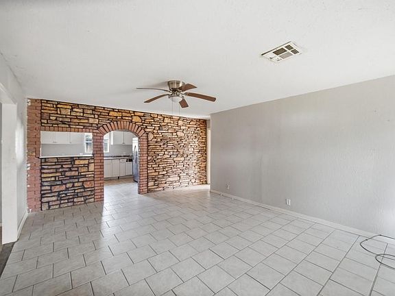 2nd image of 8654 Sonneville Dr