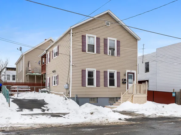 25 Chestnut Street, Cohoes, NY 12047