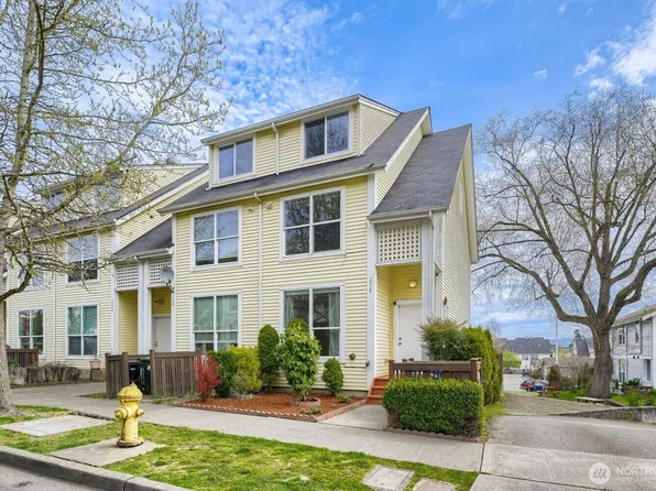 7710 Chicago Court S, Seattle, WA 98118