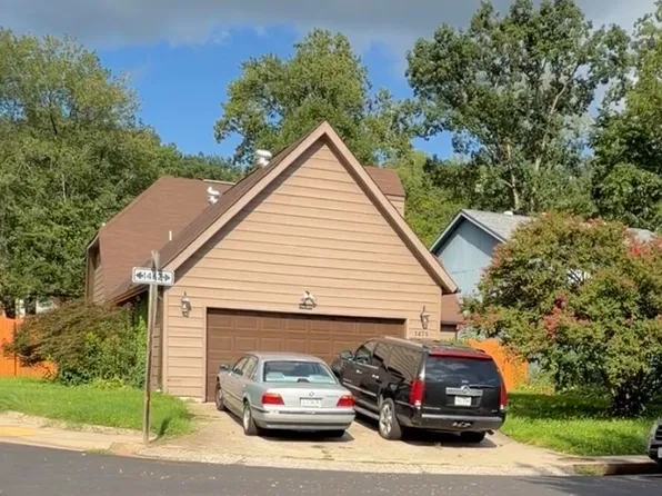 1475 Monterey Dr, Charlottesville, VA 22901