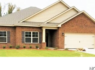 1820 Magnolia Ln, Cullman, AL 35055