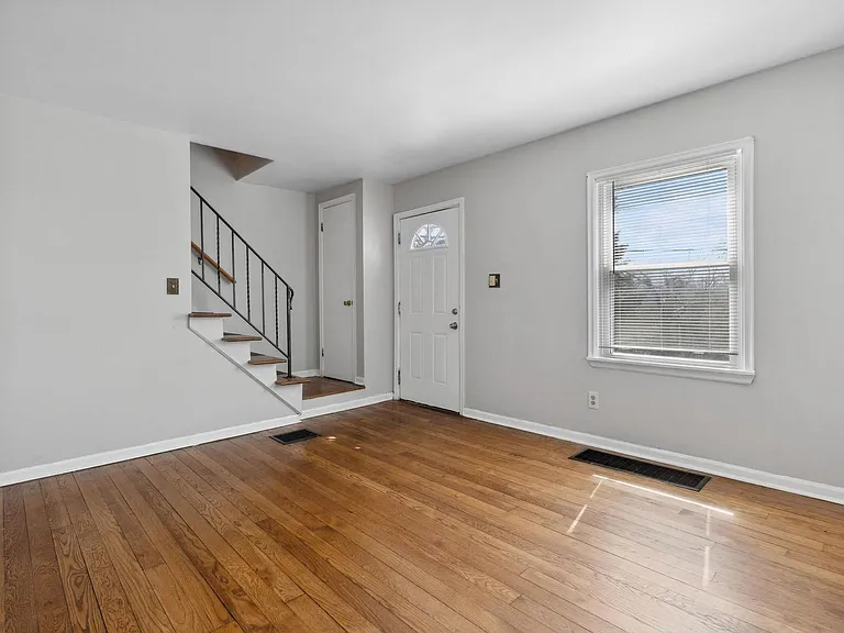 1371-1377 Florence St — Photo 5