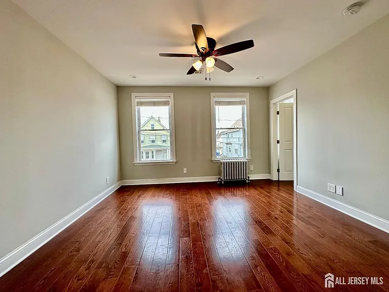 66 Atlantic St — Photo 13