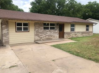 6521 Avalon Dr, Watauga, TX 76148