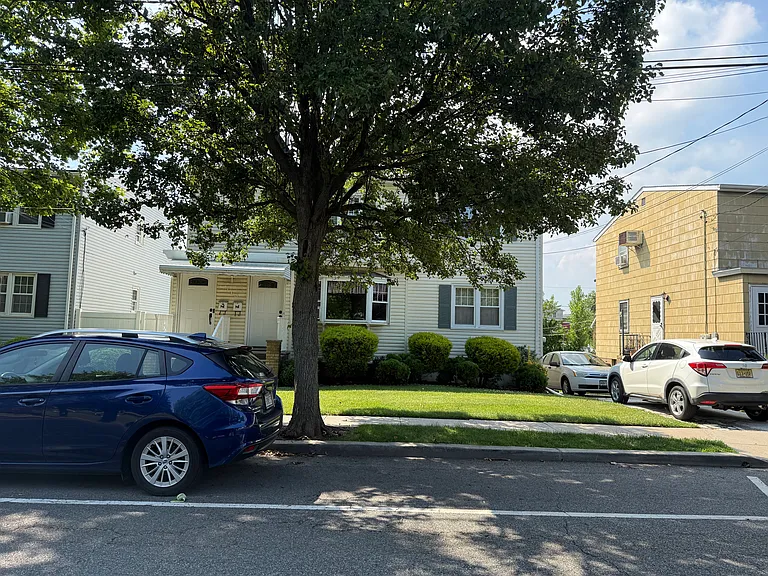 715 Humboldt St #2 — Photo 23