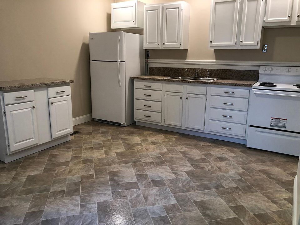 1st image of 1539 Saint Clair St #2
