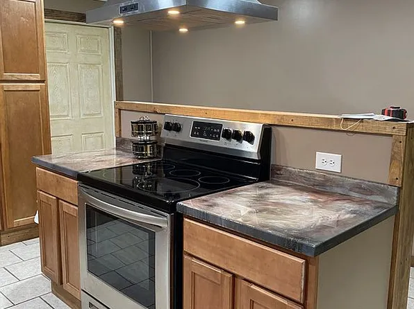 203 Dement Rd, Montgomery, LA 71454
